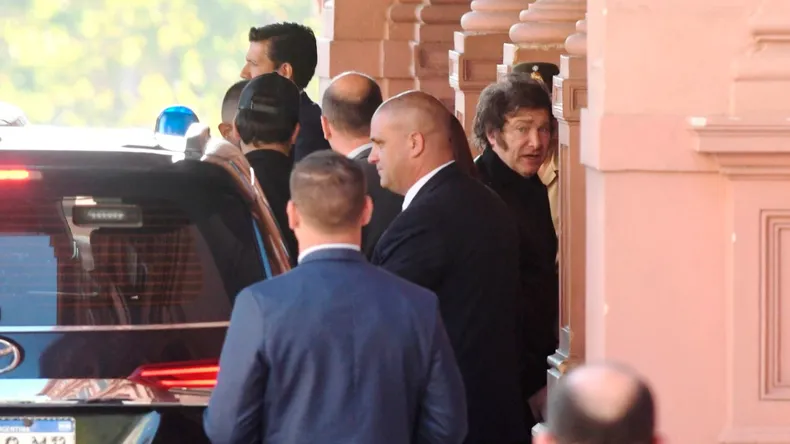 Casa Rosada: reunión de Gabinete en medio del caso Adorni