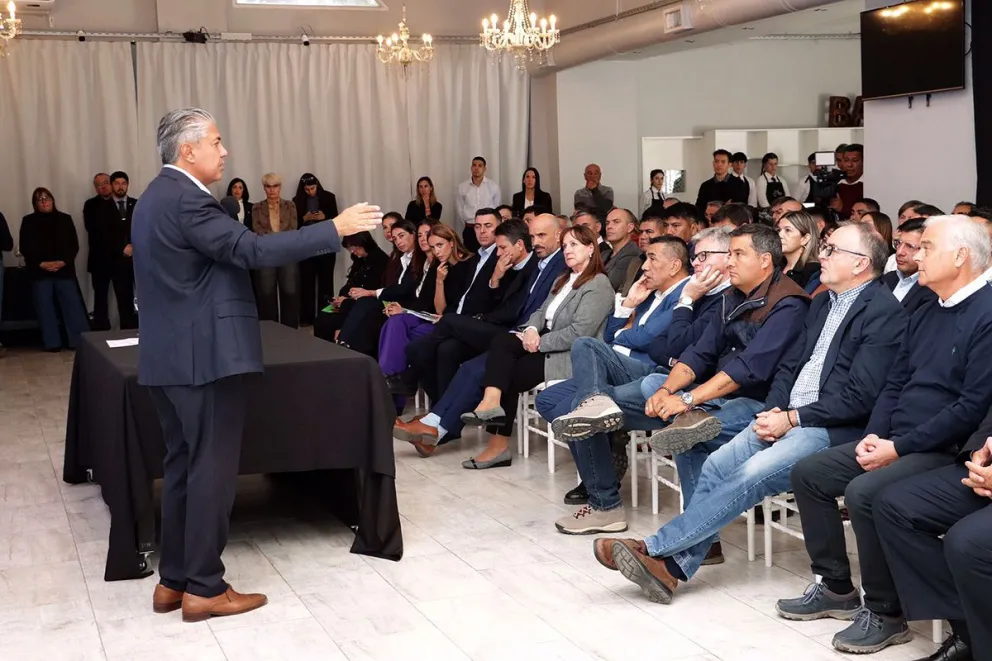 La provincia prepara lanzamiento de créditos con respaldo local
