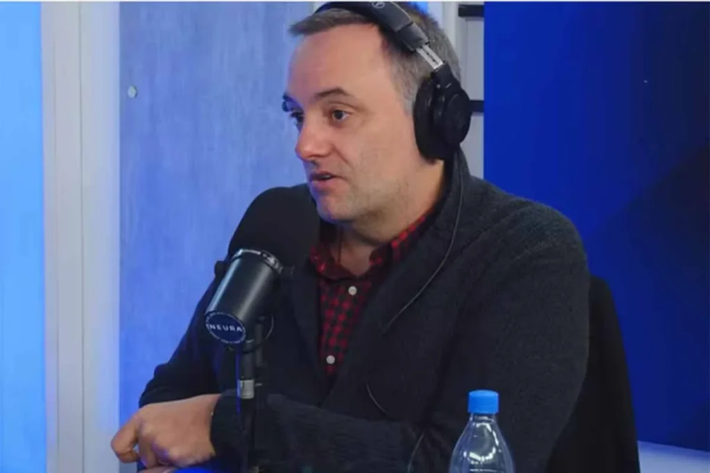 Adorni confirma que presentará su declaración jurada anticipada