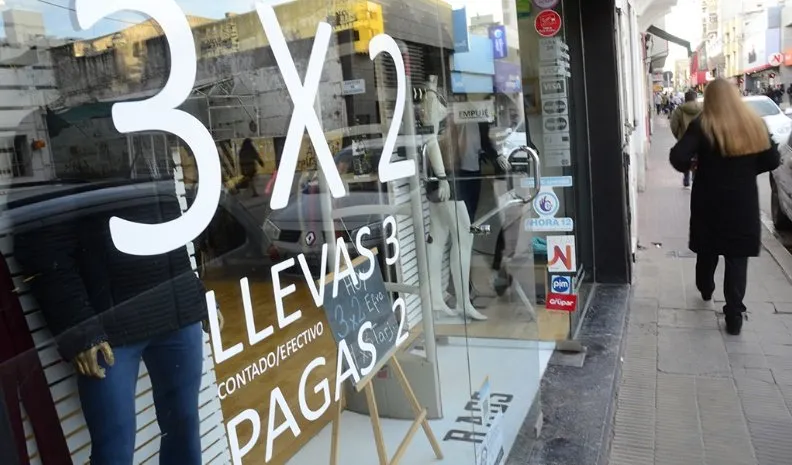 Ventas en baja y expectativas negativas en el comercio