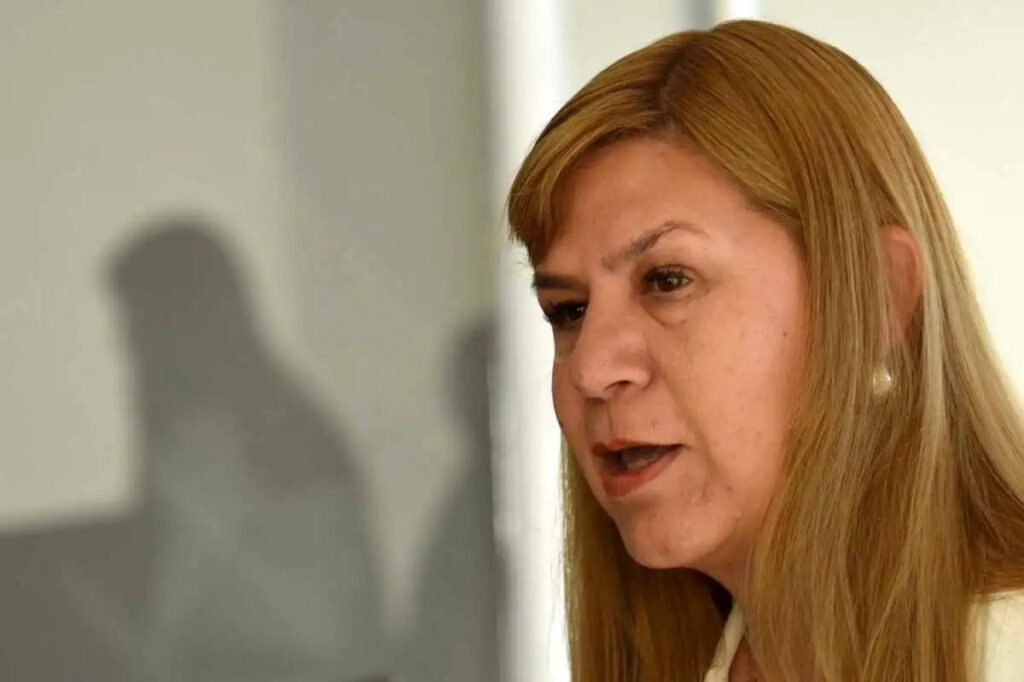 Detectan aumento a Gloria Ruiz y abren sumario interno