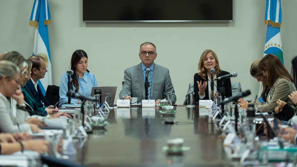 Legisladores avanzan en la reforma procesal familiar