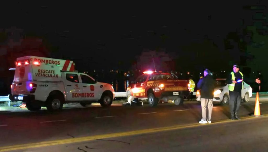 Cuatro mujeres murieron tras caer con una camioneta a una laguna