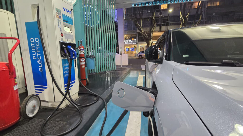 Taxis eléctricos: el modelo que podría llegar a Neuquén