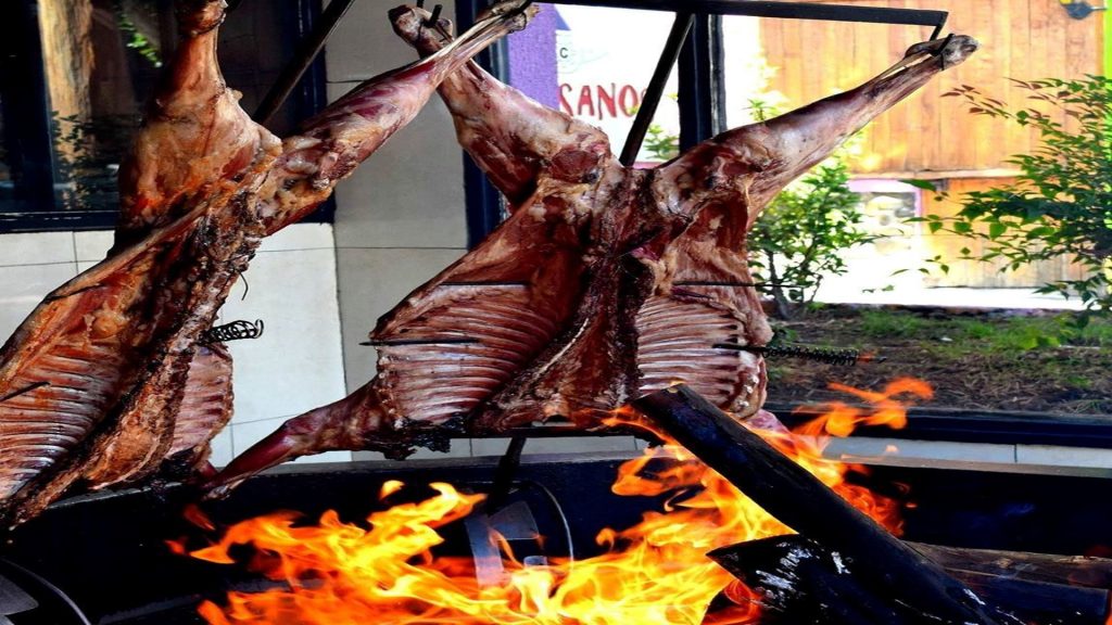 Chivitos y corderos del norte neuquino llegan a la ciudad