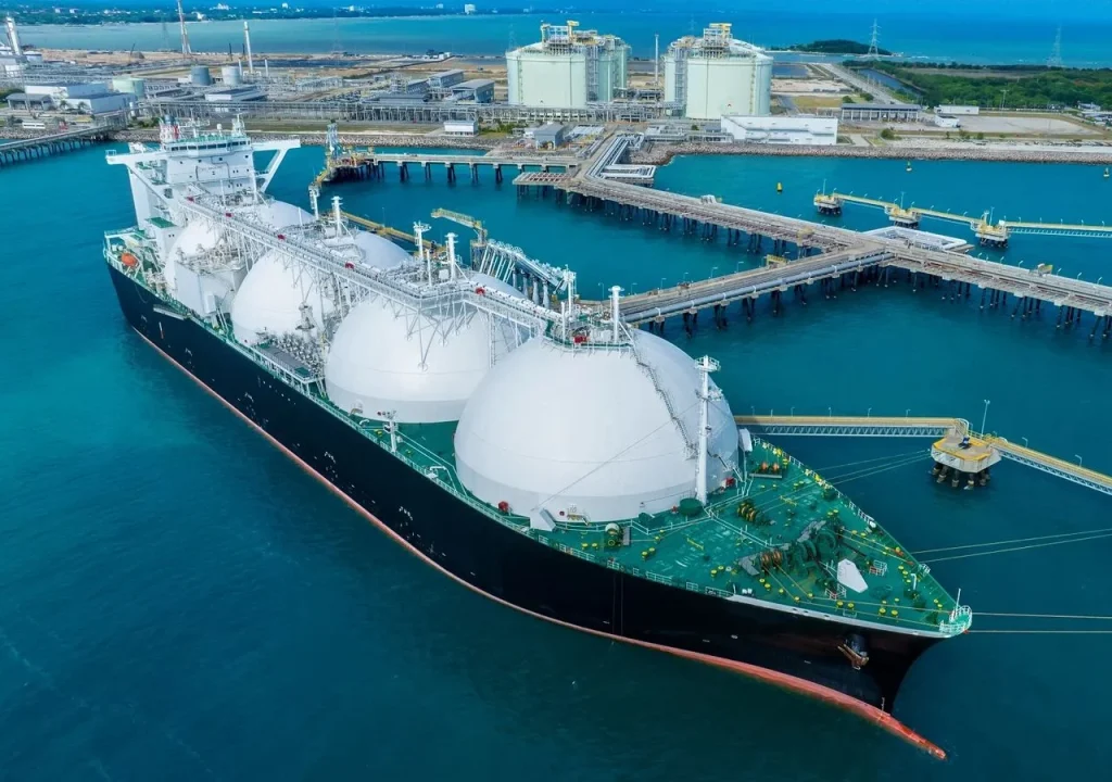 El proyecto de GNL recibió apoyo del sector mercantil