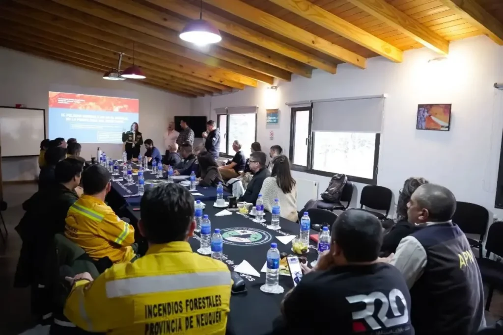 Analizan medidas para prevenir incendios en sectores vulnerables de la provincia