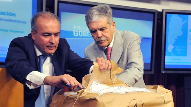 El Tribunal Oral Federal condenó a De Vido y López por Skanska