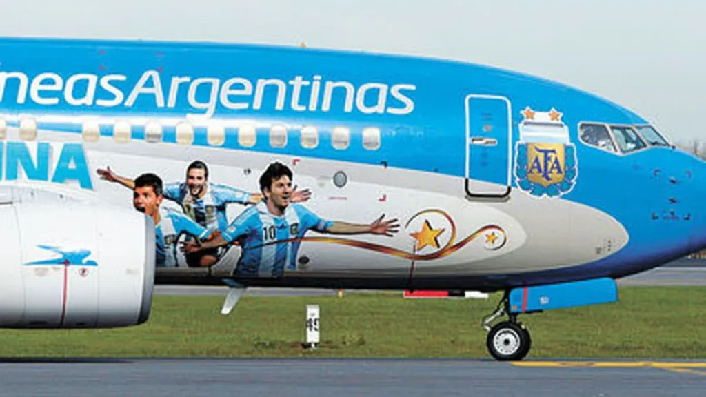 Aerolíneas anunció nuevos vuelos para alentar a Argentina