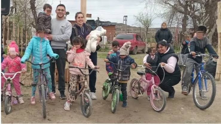 Hace once años convierten bicicletas olvidadas en nuevas historias