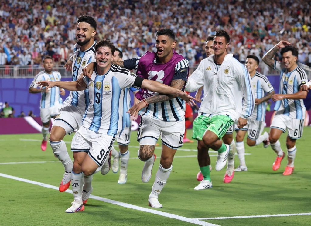 Argentina venció a Suiza en el alargue y avanzó a cuartos