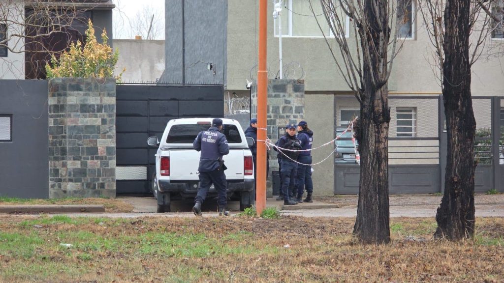 Investigan un enfrentamiento armado durante un intento de robo en Cipolletti