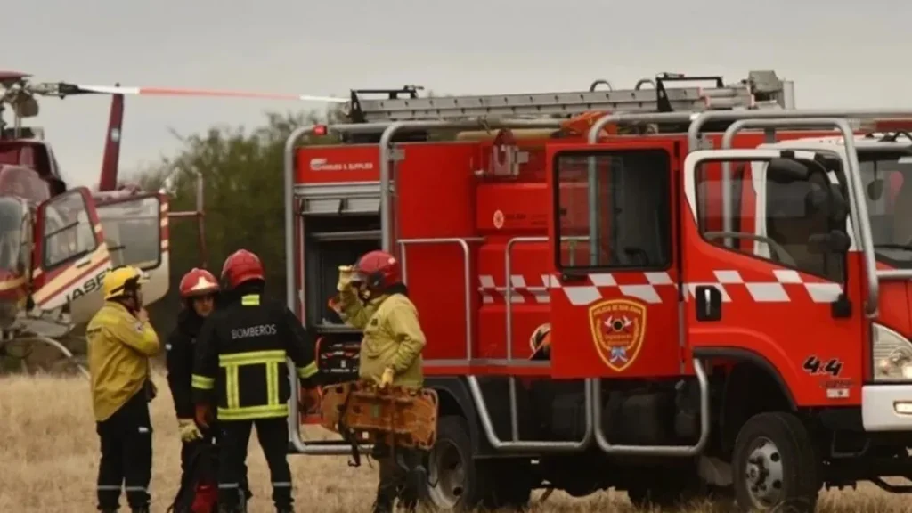 Siete muertos al caer un helicóptero en San Juan