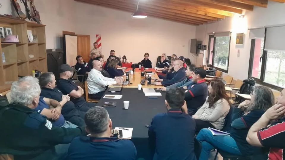 Bomberos de la Región Sur avanzan con un nuevo esquema de organización