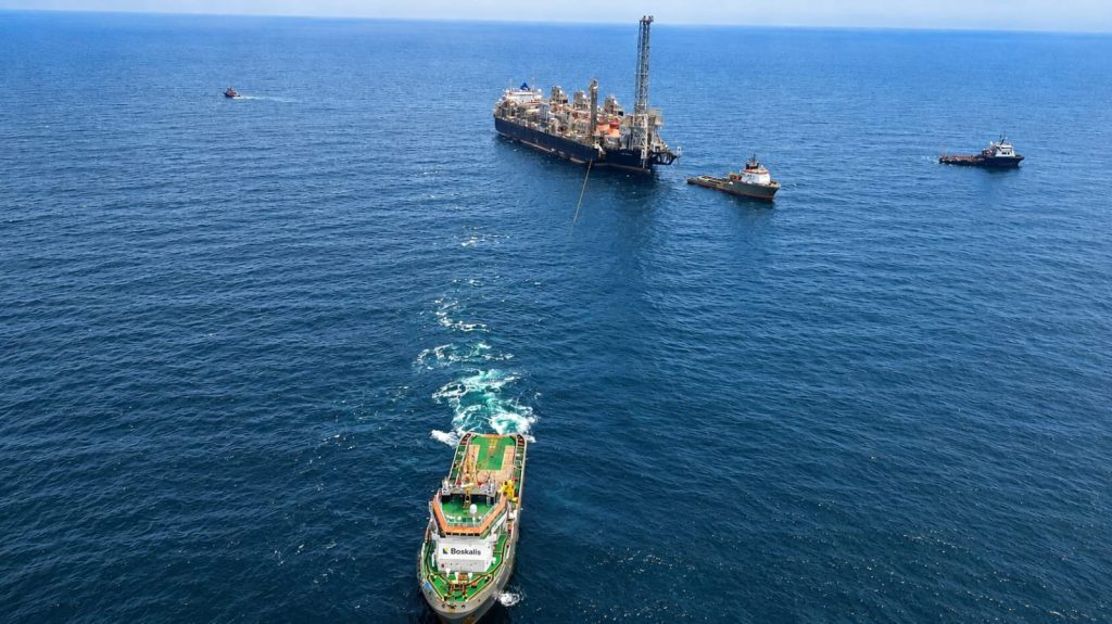 Partió el primer buque del proyecto de GNL en Río Negro