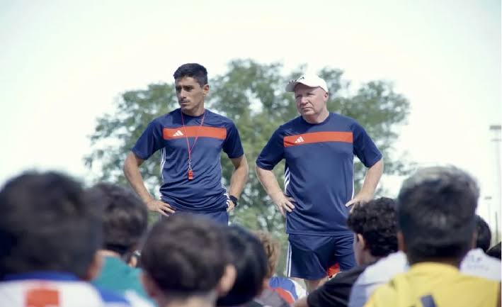Mac Allister brindará dos clínicas gratuitas de fútbol