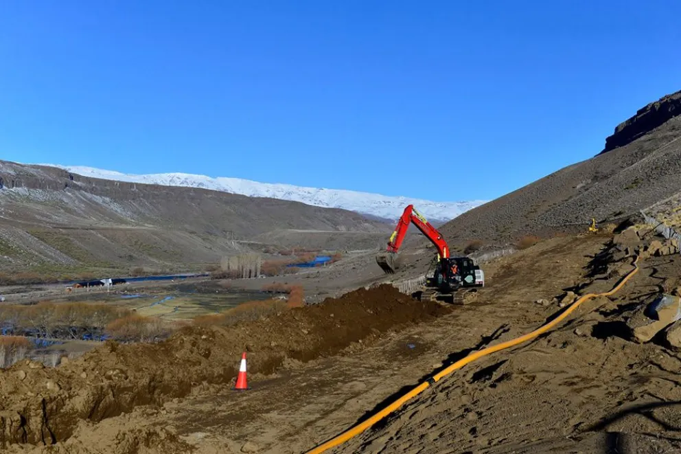 La red de gas natural se extiende hacia Manzano Amargo