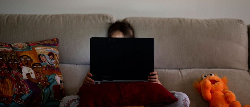 Neuquén impulsa un proyecto nacional contra la violencia digital