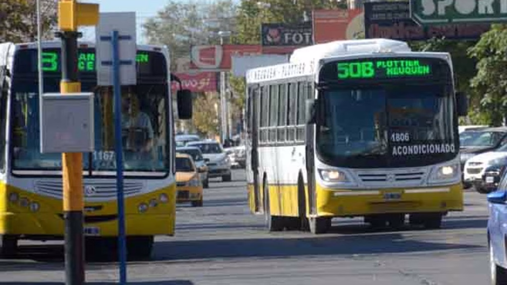 El Municipio de Plottier aclaró que no pidió cambios en el recorrido de los colectivos