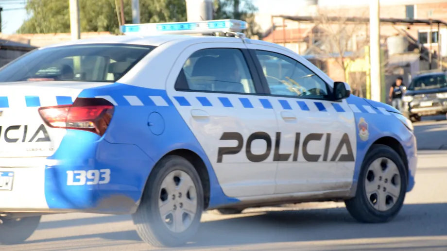 Un tiroteo cerca de una escuela volvió a generar tensión en Centenario