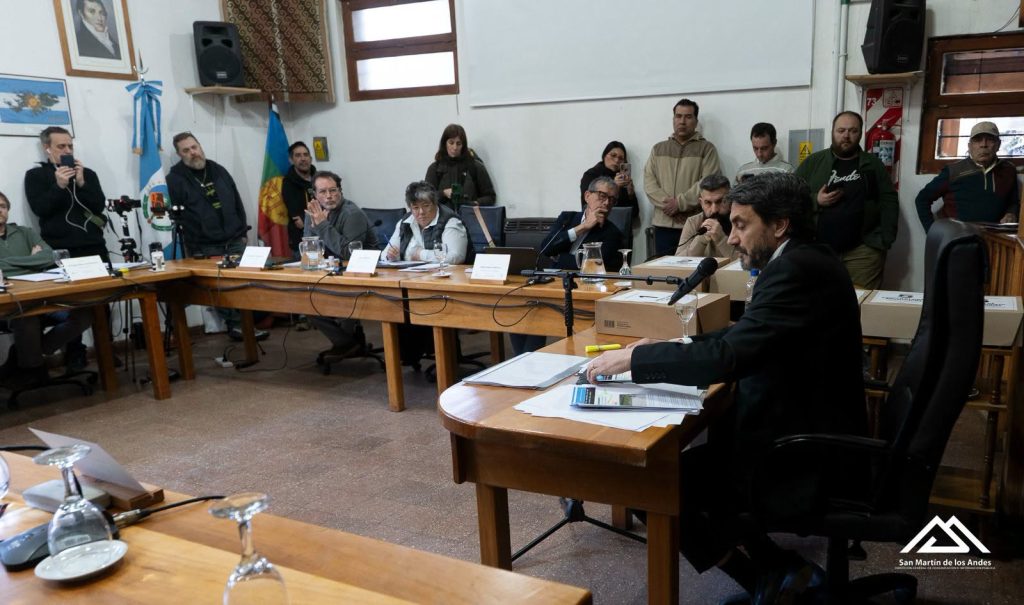 El Concejo frenó el juicio político contra Saloniti