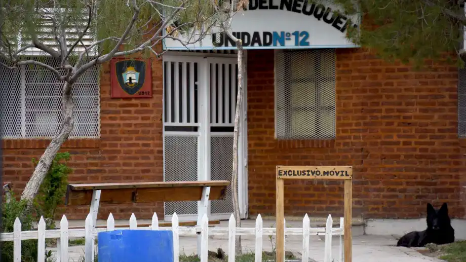 La Justicia imputó a un efectivo por la evasión de cuatro detenidos de la Unidad 12