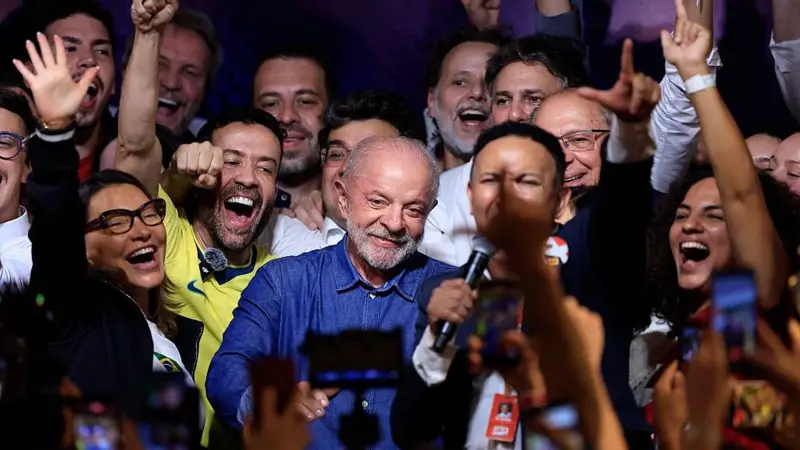 Lula ganó la segunda vuelta y gobernará Brasil hasta 2031