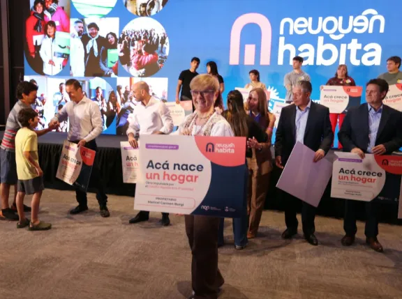 Créditos hipotecarios provinciales: 300 familias comenzaron a recibir los primeros desembolsos
