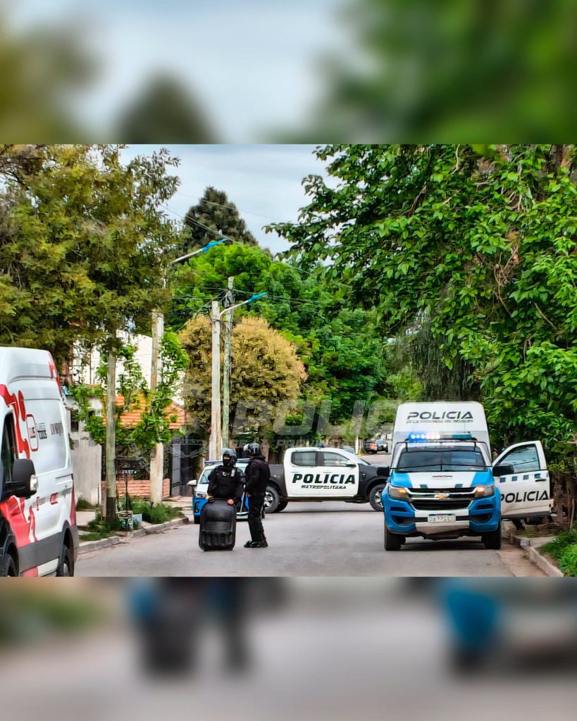 Secuestraron bicicletas, municiones y celulares en un operativo en Melipal