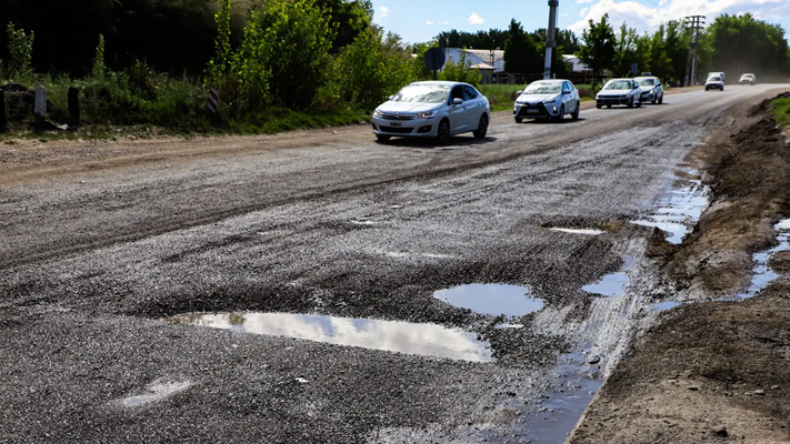 Una ruta deteriorada y los accidentes impulsan un reclamo entre Catriel y 25 de Mayo